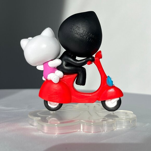 Rare Hello Kitty x Tokidoki 7-11 Scooter Ride Kitty Adios 2011 Hong Kong Collab - Picture 4 of 9